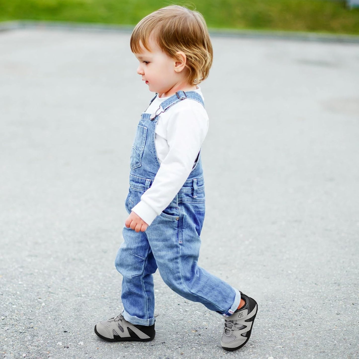 LeIsfIt Baby Shoes Boys Girls First Walking Shoes Non-Slip Toddler Breathable Sneakers Infant Sneakers