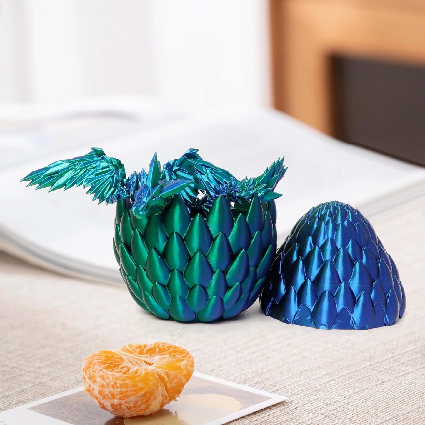 3D Printed Dragon Egg, Flying Articulated Dragon in Eggs, Flexible Joints Home Decor Executive Desk Figurine (Green Mix Blue)