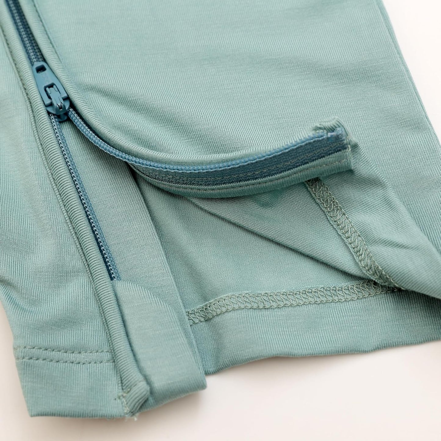 JunNeng Baby 2 Pack Rayon of Bamboo Romper Sleeper 2 Way Zipper Short Sleeve Jumpsuit Zipper Footless One-piece