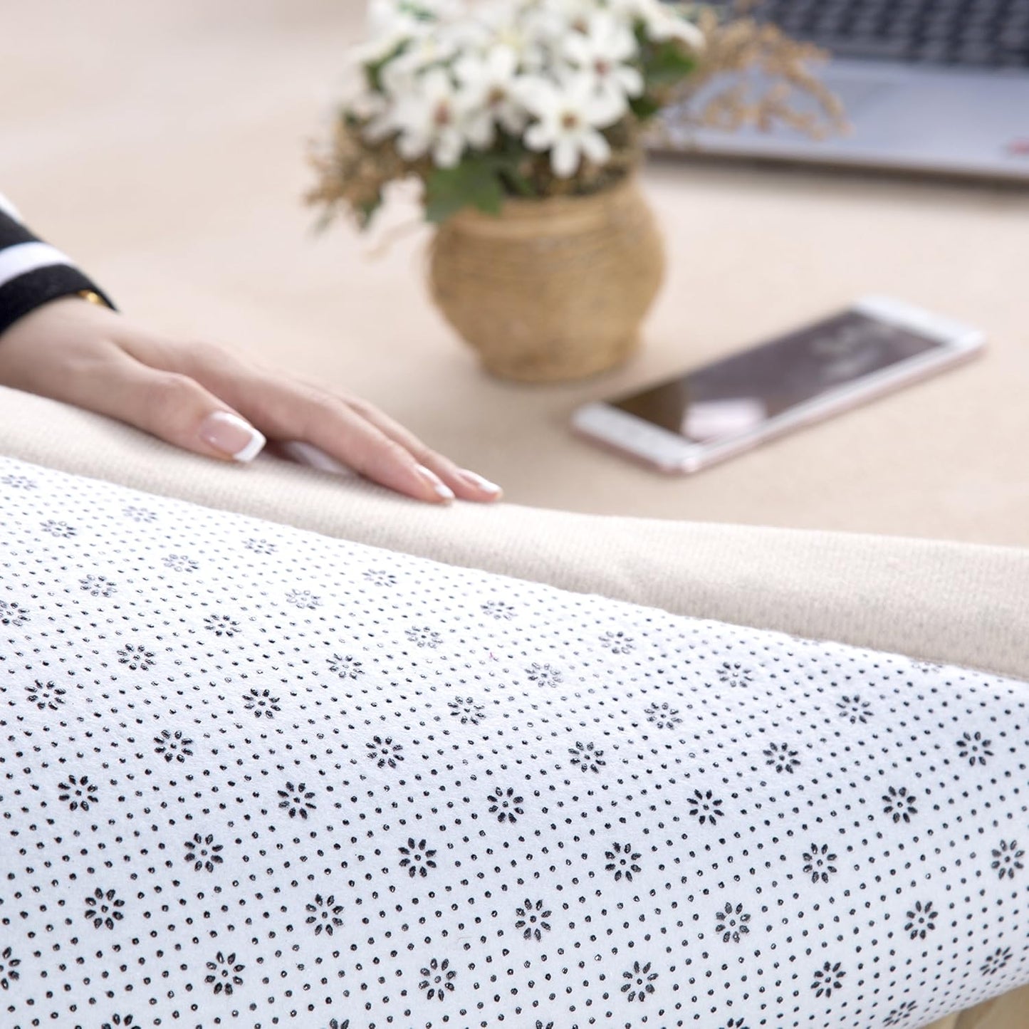 V-mix Baby Play Mat Nursey Decor Area Rug 1.18" Thick Hypebeast Rug Non Slip Rug Pads Large Area Rug Play Mats for Babies and Toddlers Non-Toxic Area Rugs Used for Living Room 6.6x6.6Ft