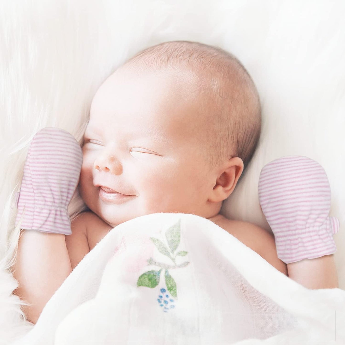 Newborn Baby No Scratch Mittens Stay On, 100% Cotton Breathable, Adjustable Infant Gloves for Baby Boys Girls Mittens