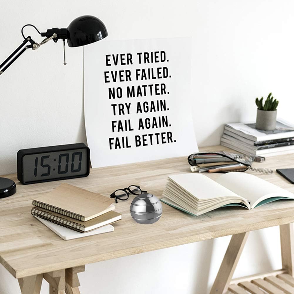 Kinetic Desk Toys for Office for Adults, 1.54'' Kinetic Spinning Fidget Spinner Toys for Anxiety ADHD, Desktop Optical Illusion Toys (39MM, Silver)