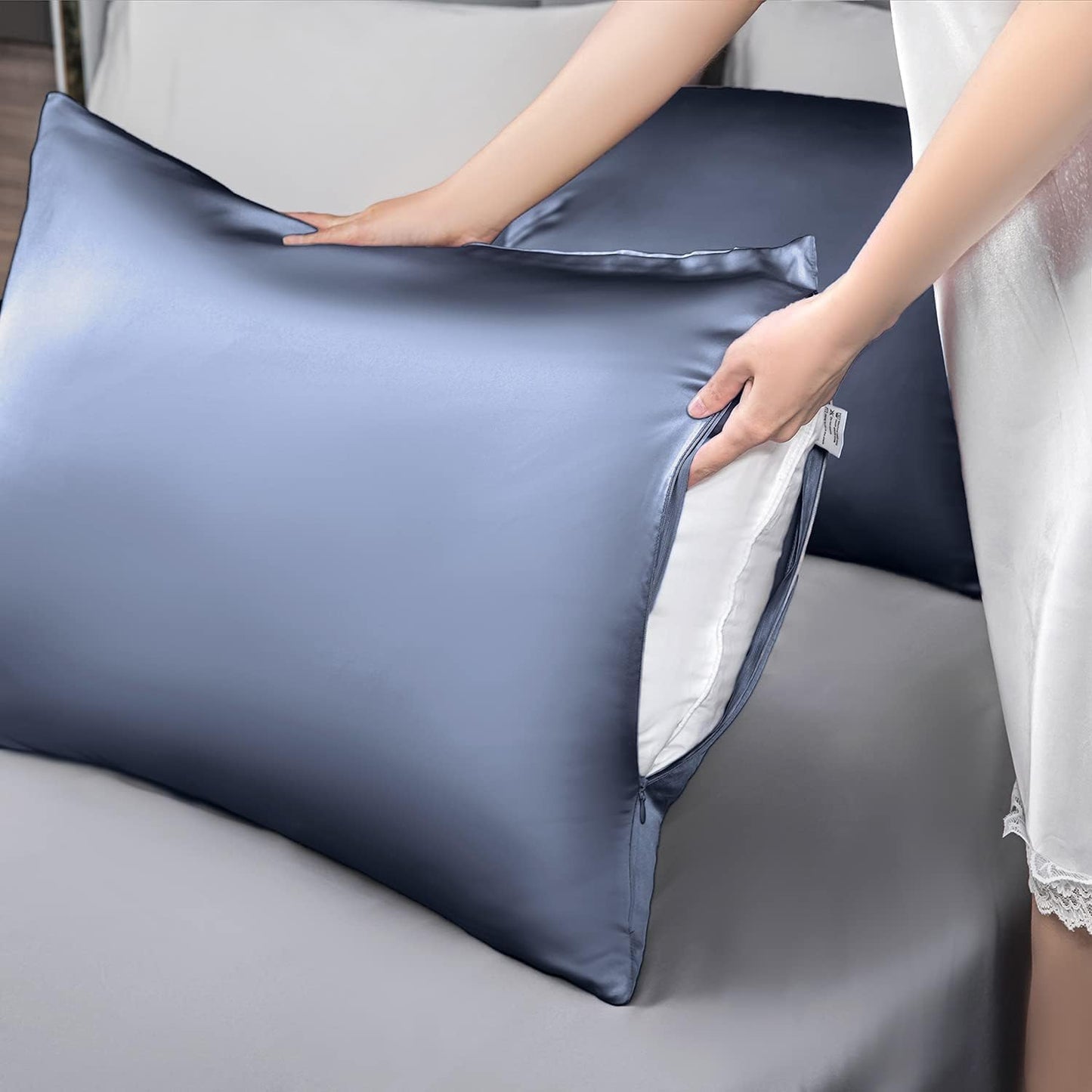Mulberry Silk Pillowcase for Hair and Skin,Cooling Silk Pillow Case with Hidden Zipper,Allergen Proof Dual Sides Soft Breathable Smooth Silk Pillow Cover for Women (Grayish Blue, Body)