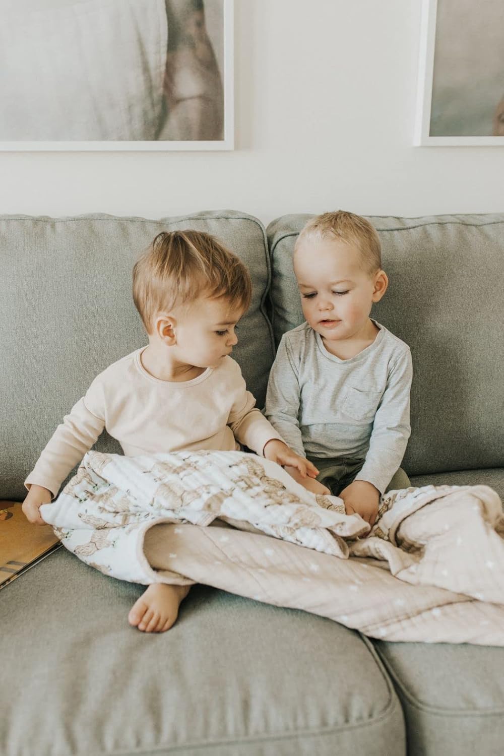 Little Unicorn Original Premium Cotton Quilt | Multi-Layered & Extra-Soft Muslin Fabric |for Babies & Toddlers (Llama Llama)