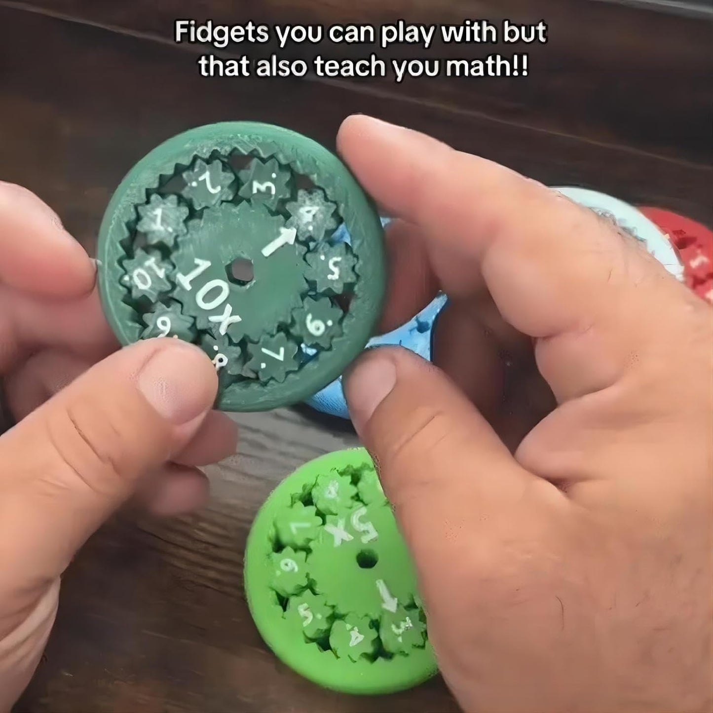 Math Fidget Spinner, Numbers Division and Multiplication Game, Math Learning, Kindergarten, Home School, Classroom (＋ -)