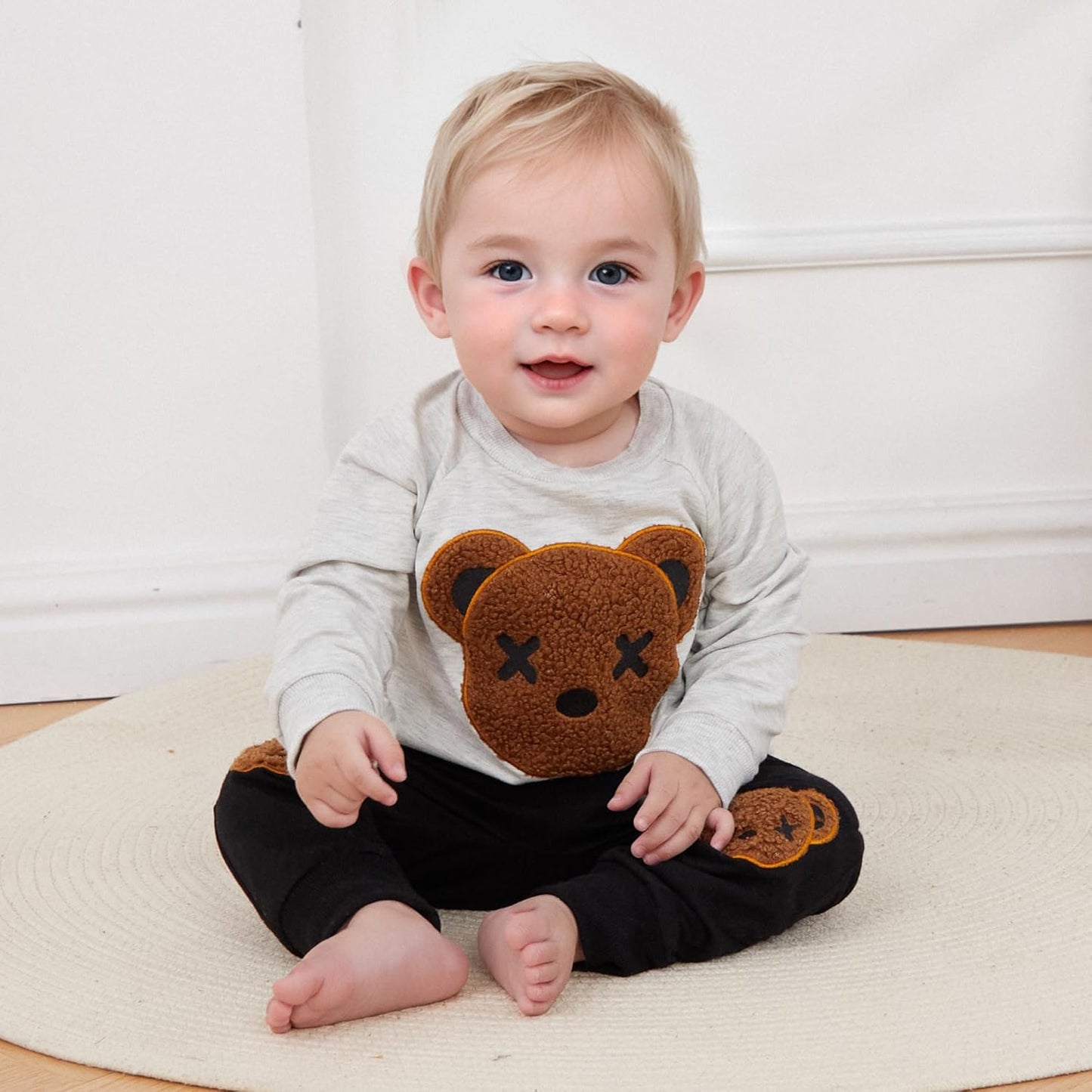 WZTYYDS Toddler Boy Clothes 2T 3T 4T 5T Fall Outfits Baby Pullover & Pants Sets Kids Winter 2Pcs Sweatsuit