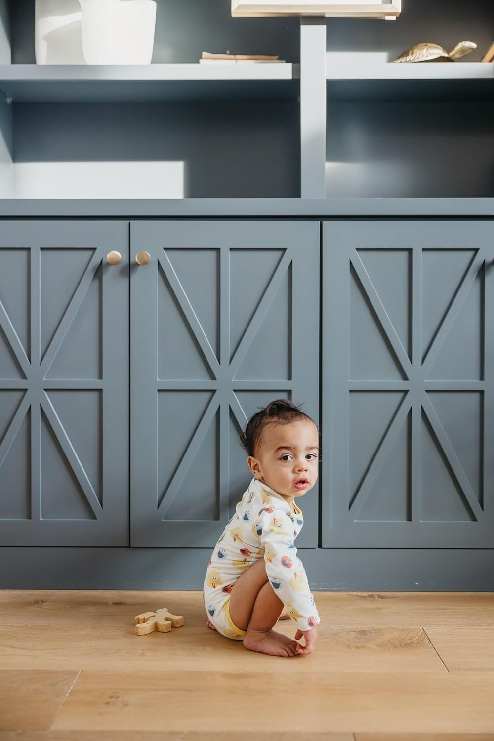 Copper Pearl Long Sleeve Bodysuit Baby: Ultra Soft Baby for Newborns, Boys, and Girls - Stylish, Comfortable, Overlap Shoulders, Premium Knit Fabric - 12-18 Months, Sesame Scribbles