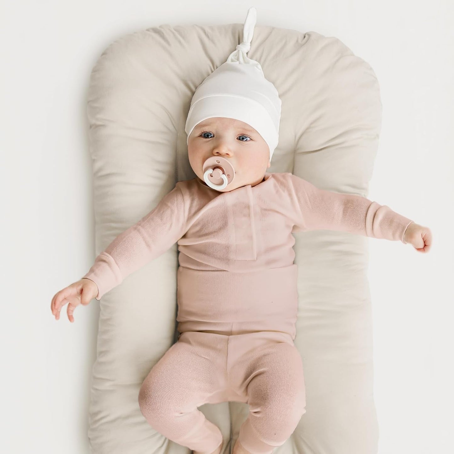 Konssy 6 Pack Baby Newborn Hats Set Knot Beanie Hats Soft for Infant Baby Girls Boys Caps 0-6 Months