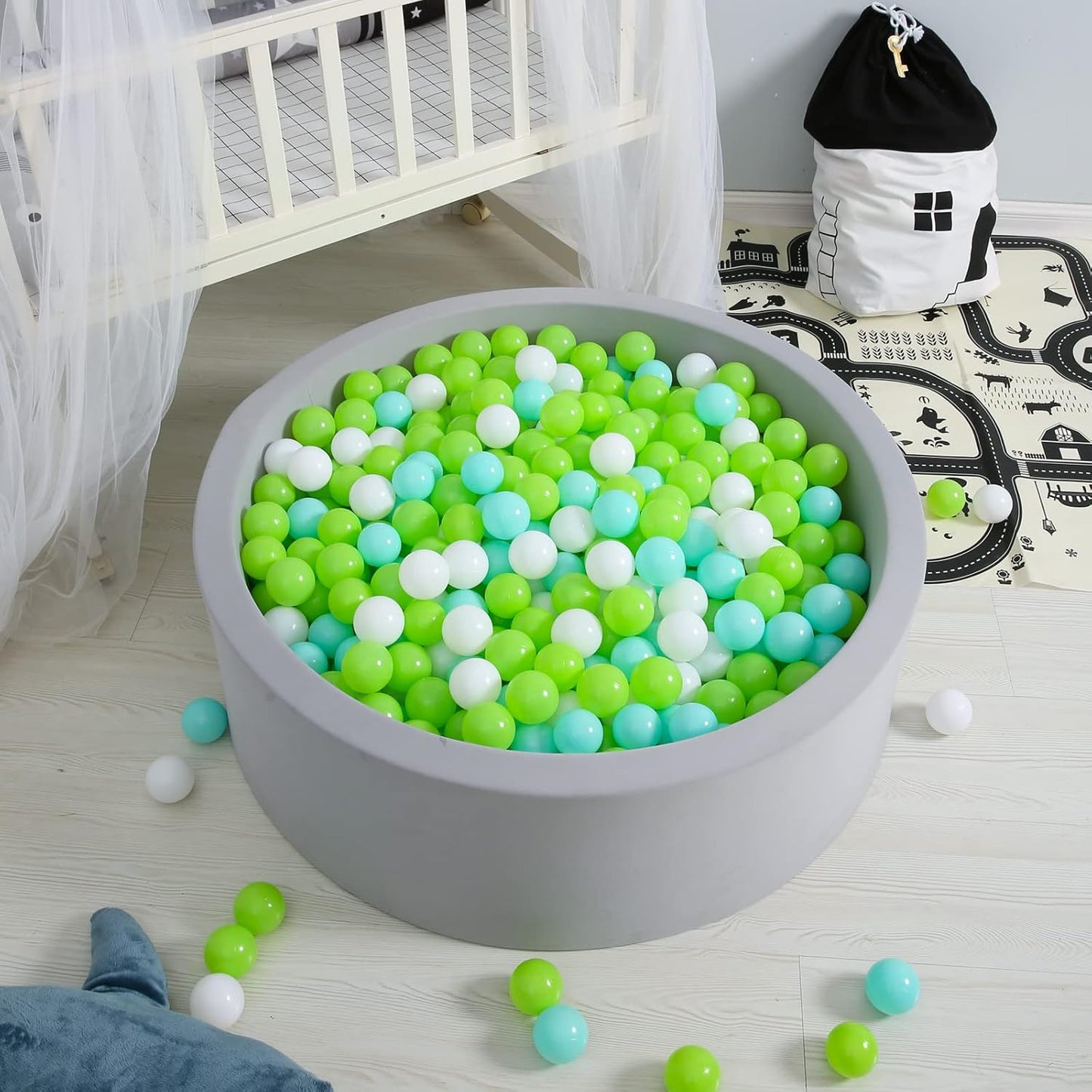 GOGOSO Ball Pit Balls for Toddlers, Green Balls for Ball Pool Birhtday Party Girls Kids with Storage Bag, 2.17inches