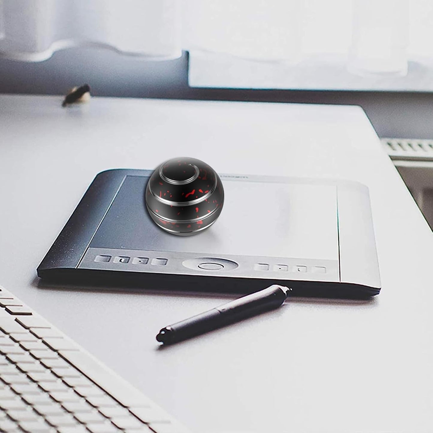 Kinetic Desk Toy, 1.77'' Kinetic Spinning Desk Toys for Adults, Fidget Toys for Party Favors, Christmas Stocking Stuffers, Easter Basket (45MM, Black Red)