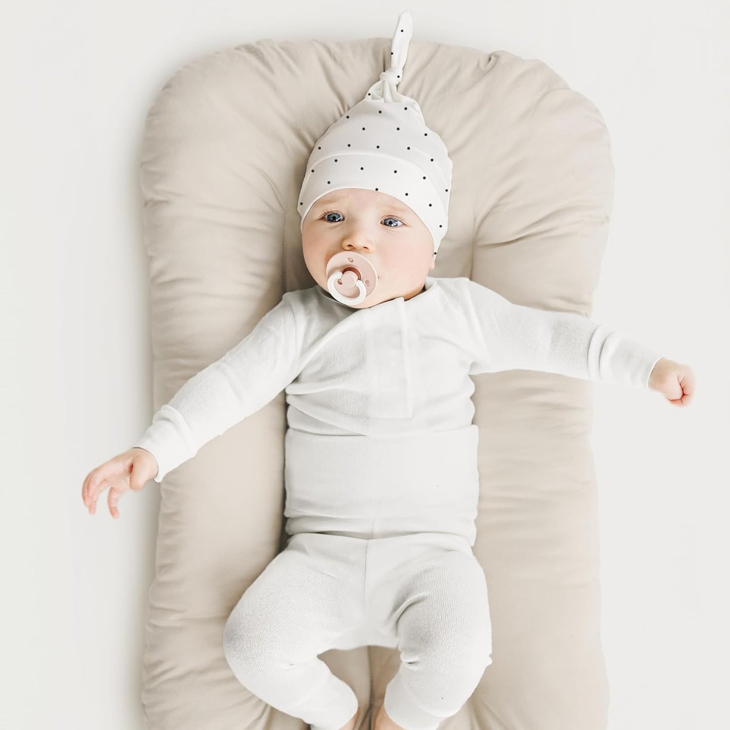 Konssy 6 Pack Baby Newborn Hats Set Knot Beanie Hats Soft for Infant Baby Girls Boys Caps 0-6 Months