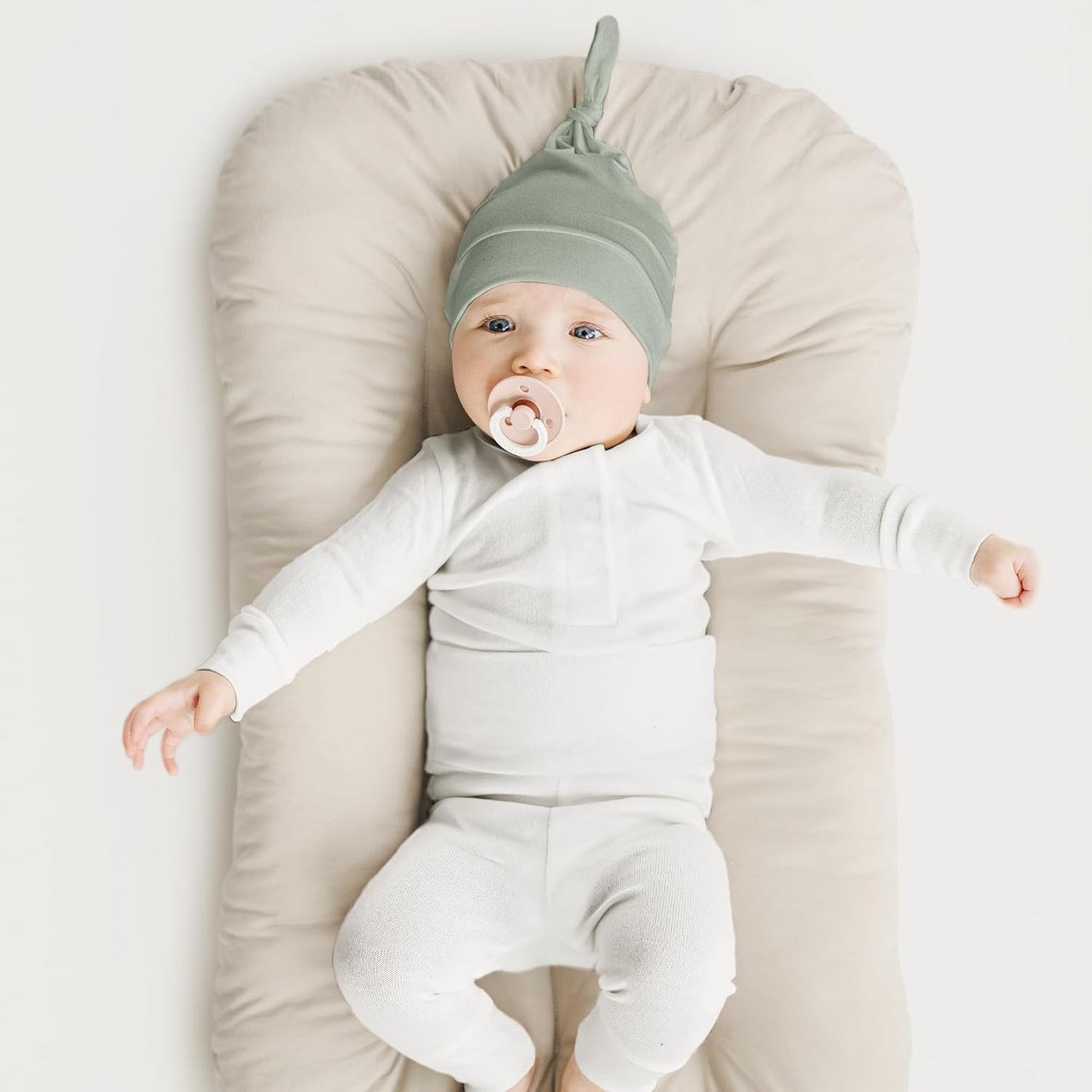 Konssy 6 Pack Baby Newborn Hats Set Knot Beanie Hats Soft for Infant Baby Girls Boys Caps 0-6 Months