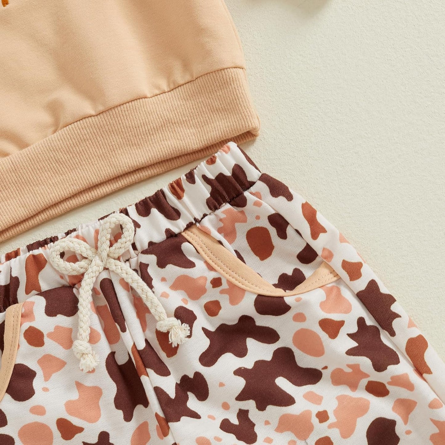 WZTYYDS Toddler Boy Clothes 2T 3T 4T 5T Fall Outfits Baby Pullover & Pants Sets Kids Winter 2Pcs Sweatsuit