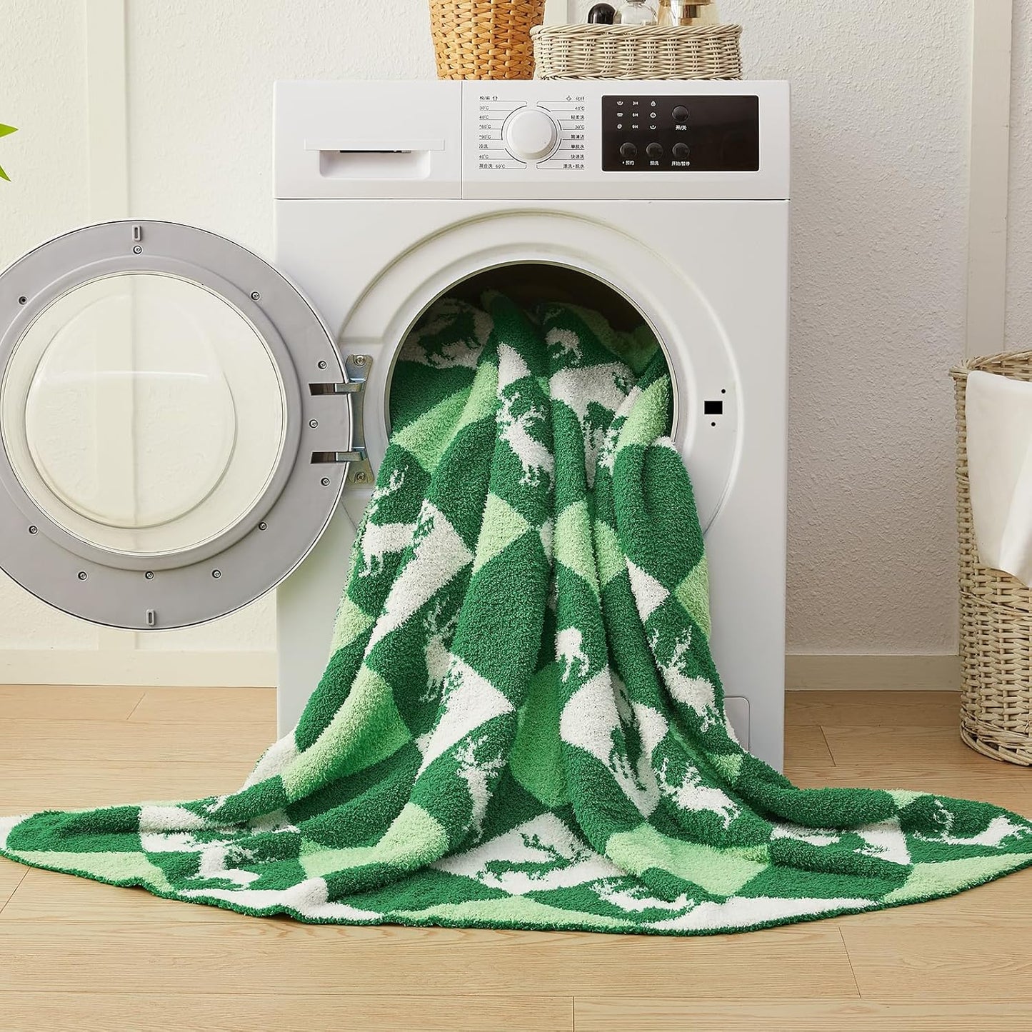 CYMULA Christmas Knit Throw Blanket - Super Soft Cozy Fuzzy Blankets for Couch, Sofa & Bed, Holiday Throw Blanket，50"x60"