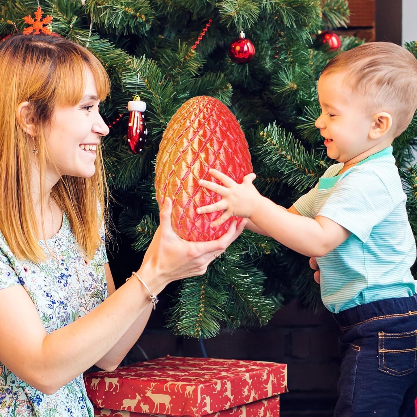 Large Dragon Eggs with Dragon Inside, 3D Printed Surprise Funny Gifts for Kids, Articulated Dragon Fidget Toys for Adults, Executive Desk Toys Office Room Décor (Orange Red)