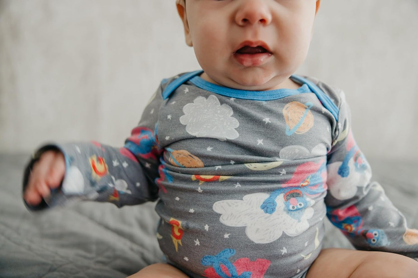 Copper Pearl Long Sleeve Bodysuit - 6-12m Super Grover