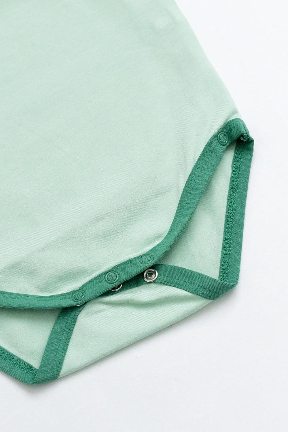 MONICA + ANDY Baby Organic Short Sleeve Lucky Bodysuit