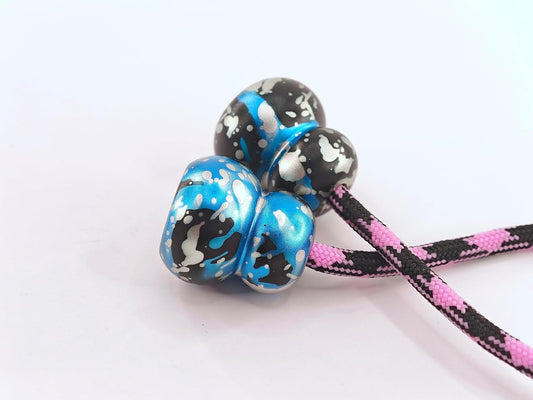 Begleri Fidget Beads - Worry Fidget Beads Spin & Bump - Made of Aluminum Alloy - for Men Women Youngs Skill Players Creates a Bit of Magic for You (Cala-Black Blue&White)