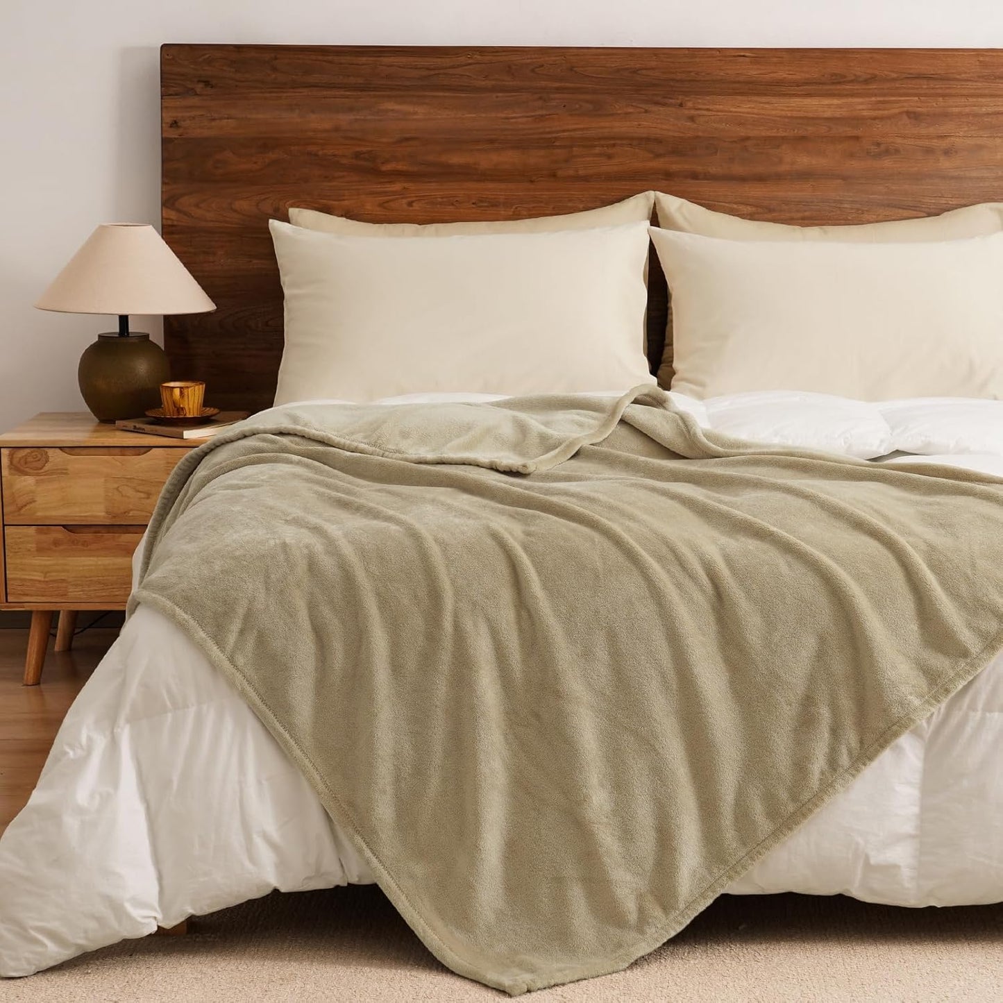 PHF Ultra Soft Fleece Throw Blanket, No Shed No Pilling Luxury Plush Cozy 300GSM Lightweight Blanket for Bed, Couch, Chair, Sofa Suitable for All Season, 50" x 60", Khaki