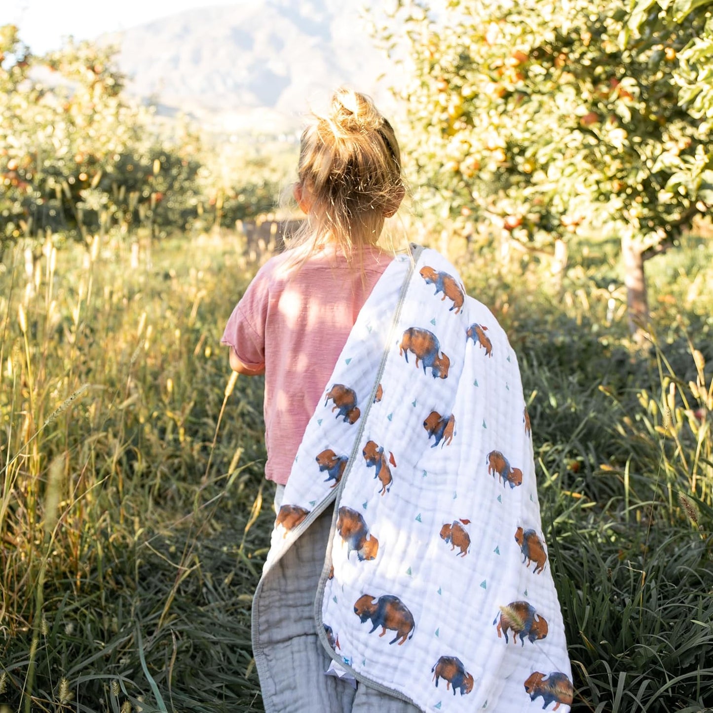 Little Unicorn Original Premium Cotton Quilt | Multi-Layered & Extra-Soft Muslin Fabric |for Babies & Toddlers (Bison)